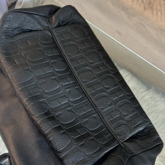 Carolina Herrera authentic black leather CH bag - Picture 8 of 9